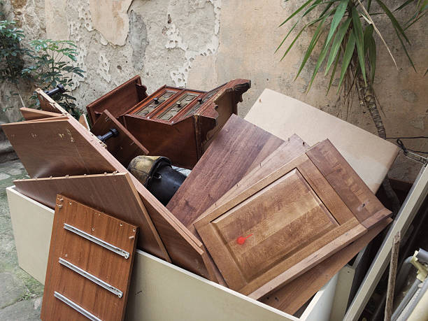Best Yard Cleanup Services  in Scottsburg, IN
